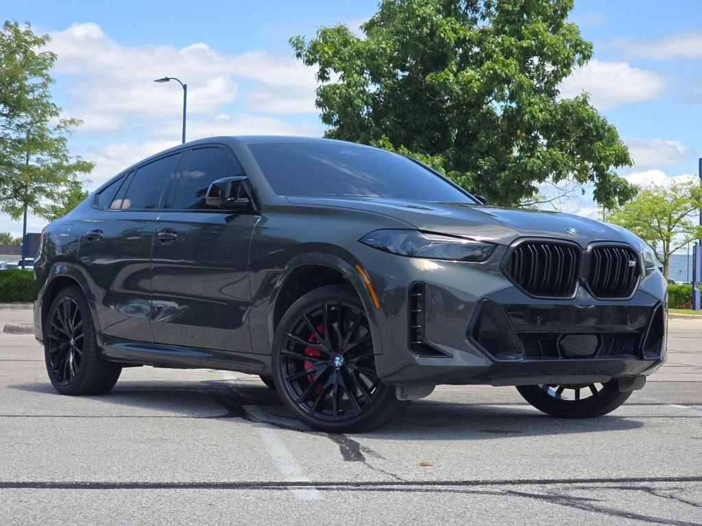 Used 2025 Gray Metallic BMW M60i image 2