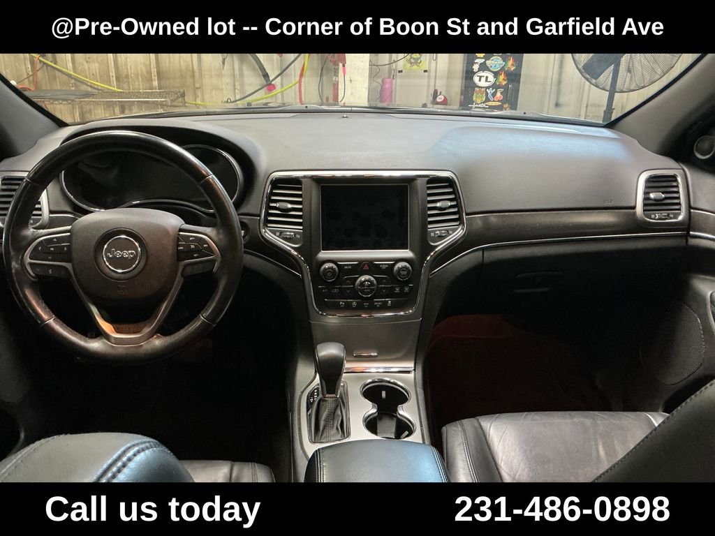 Used 2018 Black Jeep Limited image 18