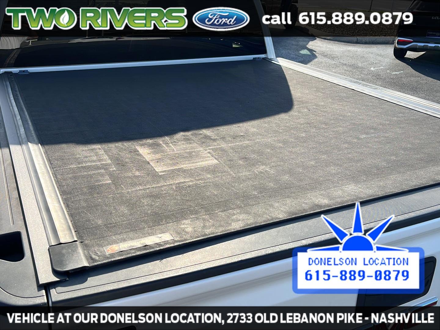 Used 2018 White Frost Tri-Coat GMC SLE image 11