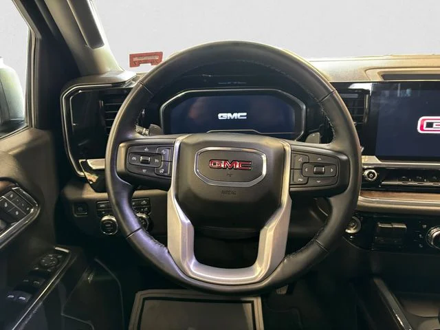 Used 2023 Black GMC SLT image 13