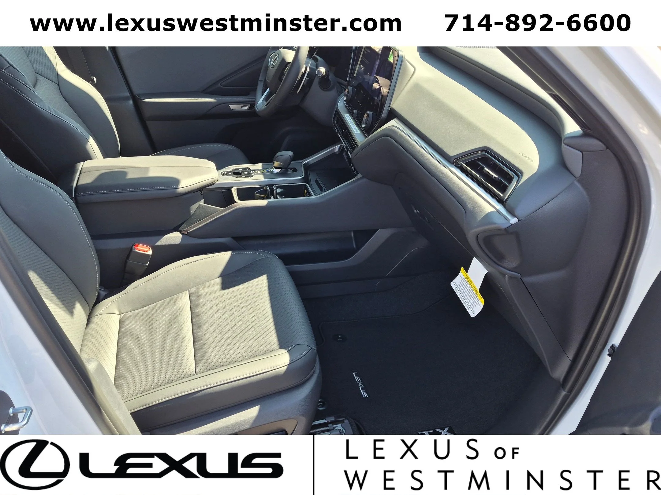 New 2026 Wind Chill Pearl Lexus  350 image 4