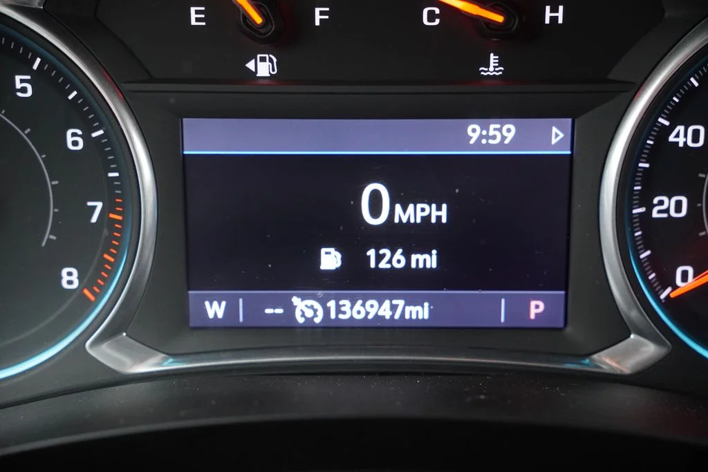 Used 2020 Silver Ice Metallic Chevrolet LT image 7