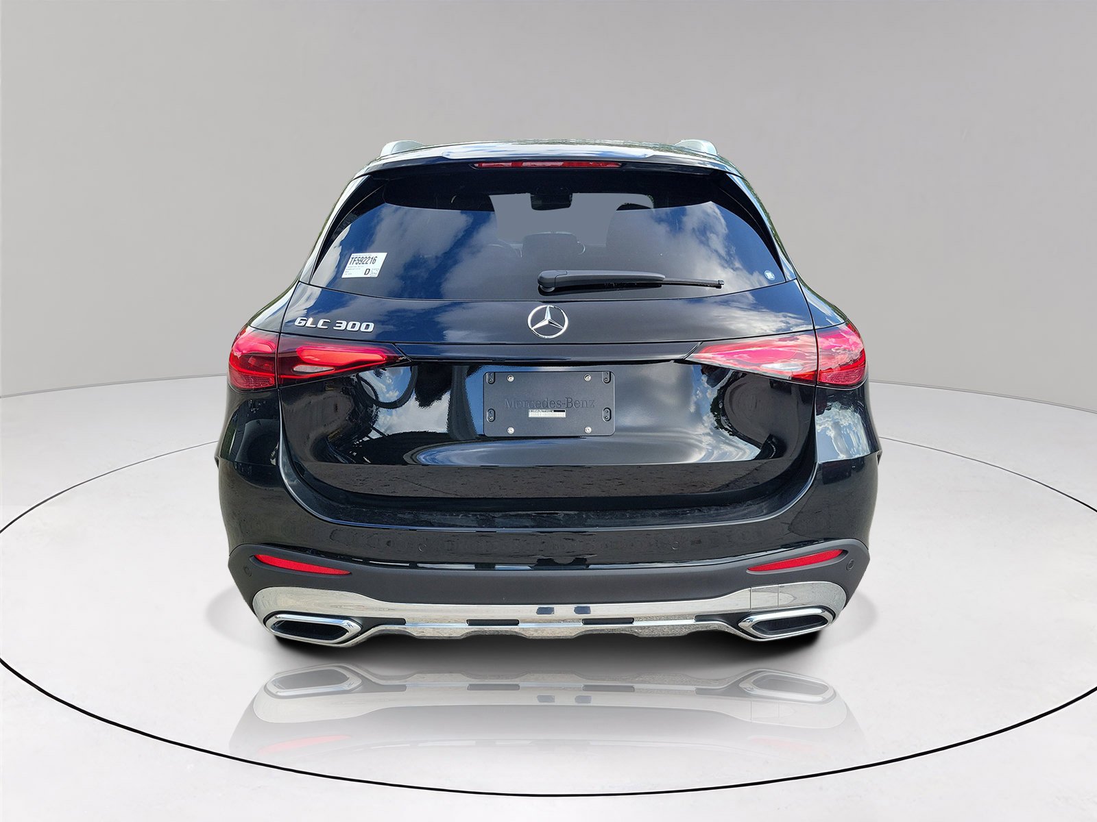 New 2026 Black Mercedes-Benz GLC 300 image 5