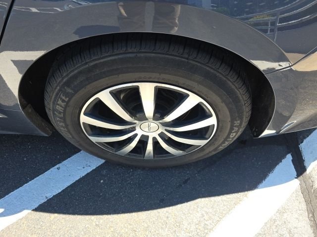 Used 2015 Blue Kia LX image 5