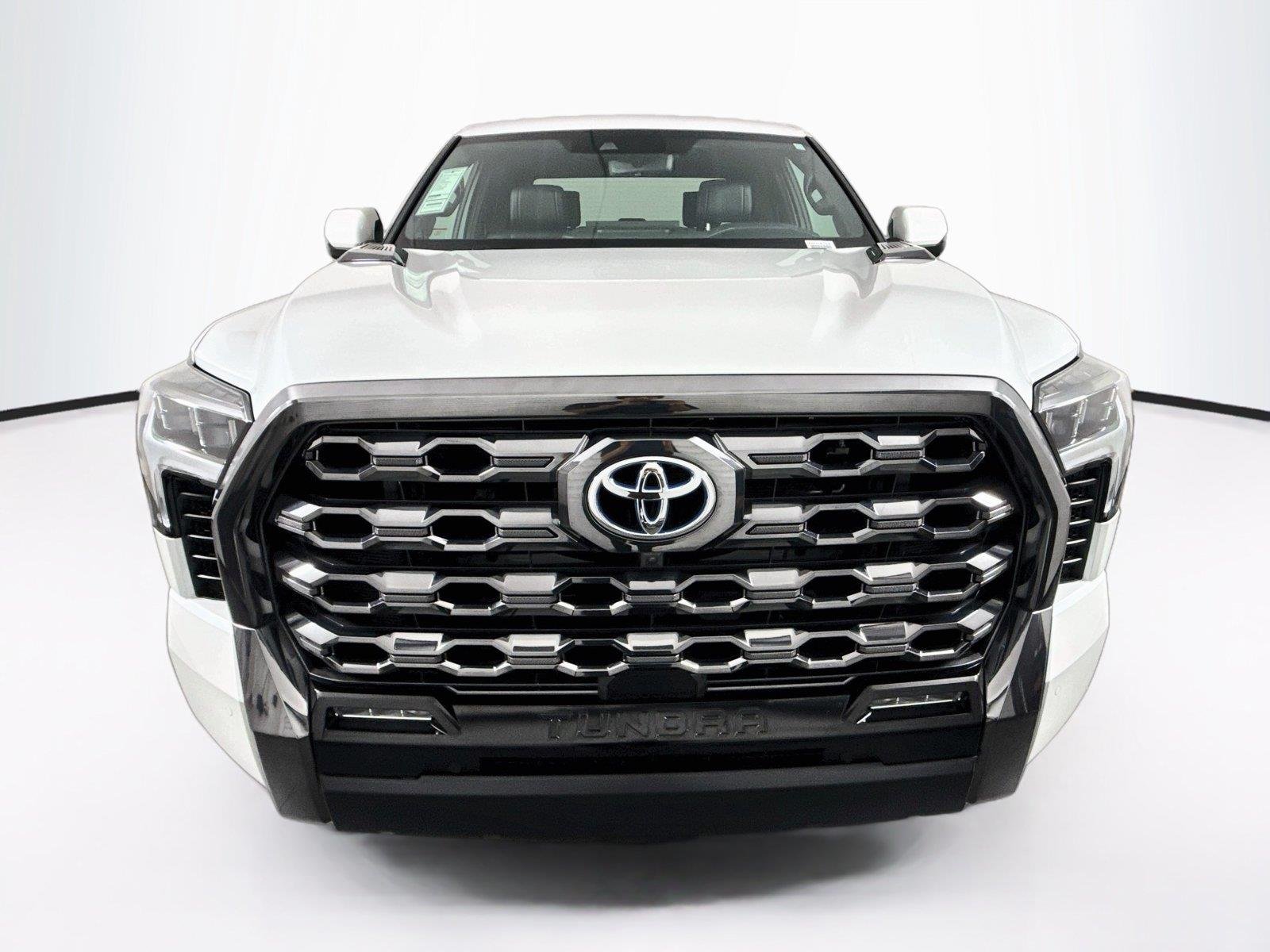 Used 2023 Wind Chill Pearl Toyota Platinum HV image 9