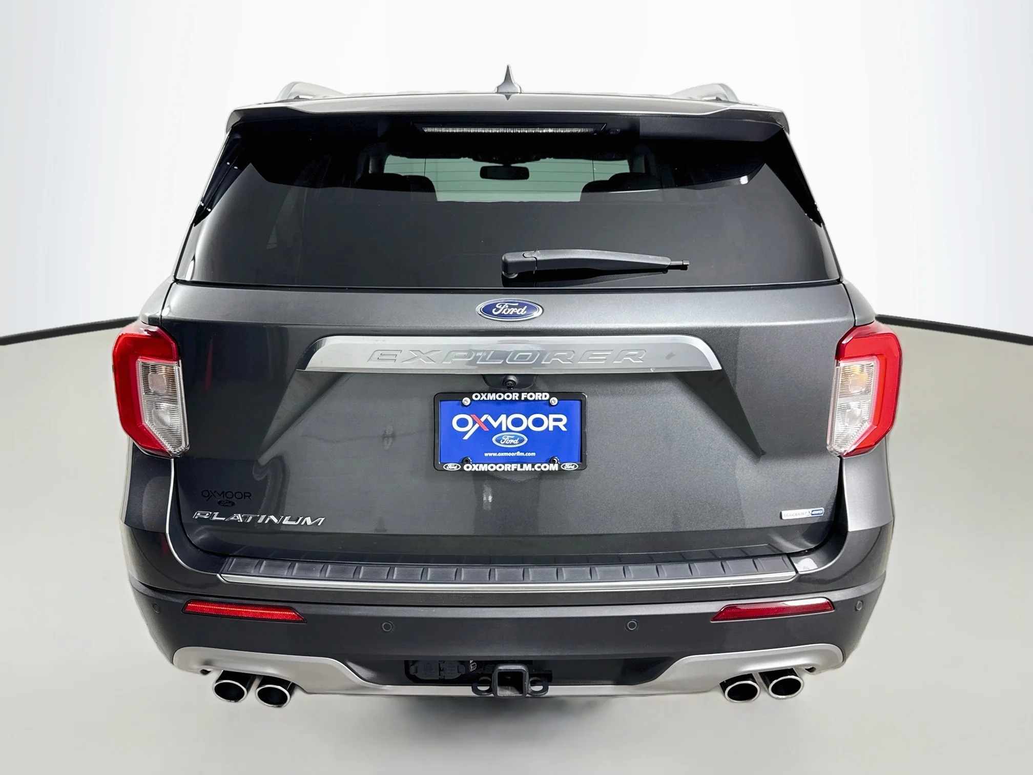 Used 2020 Magnetic Metallic Ford Platinum image 6