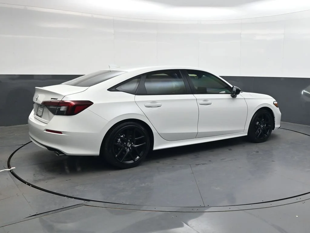 Certified Used 2026 Platinum White Pearl Honda Sport image 42
