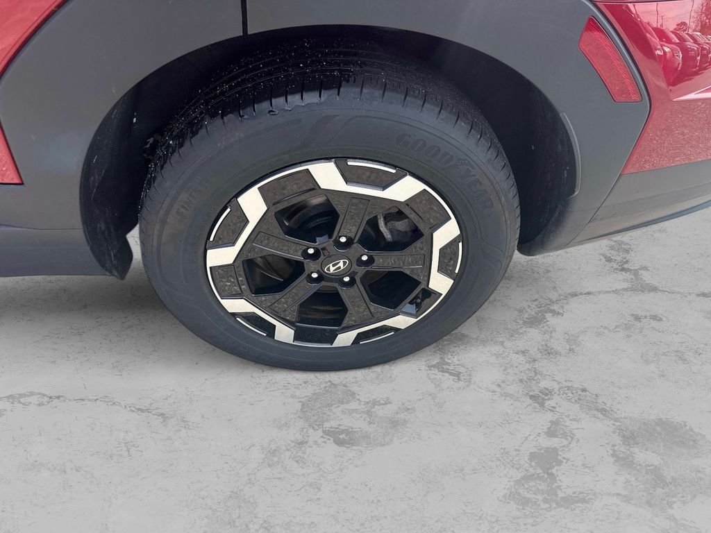 Used 2024 Red Hyundai SEL image 12