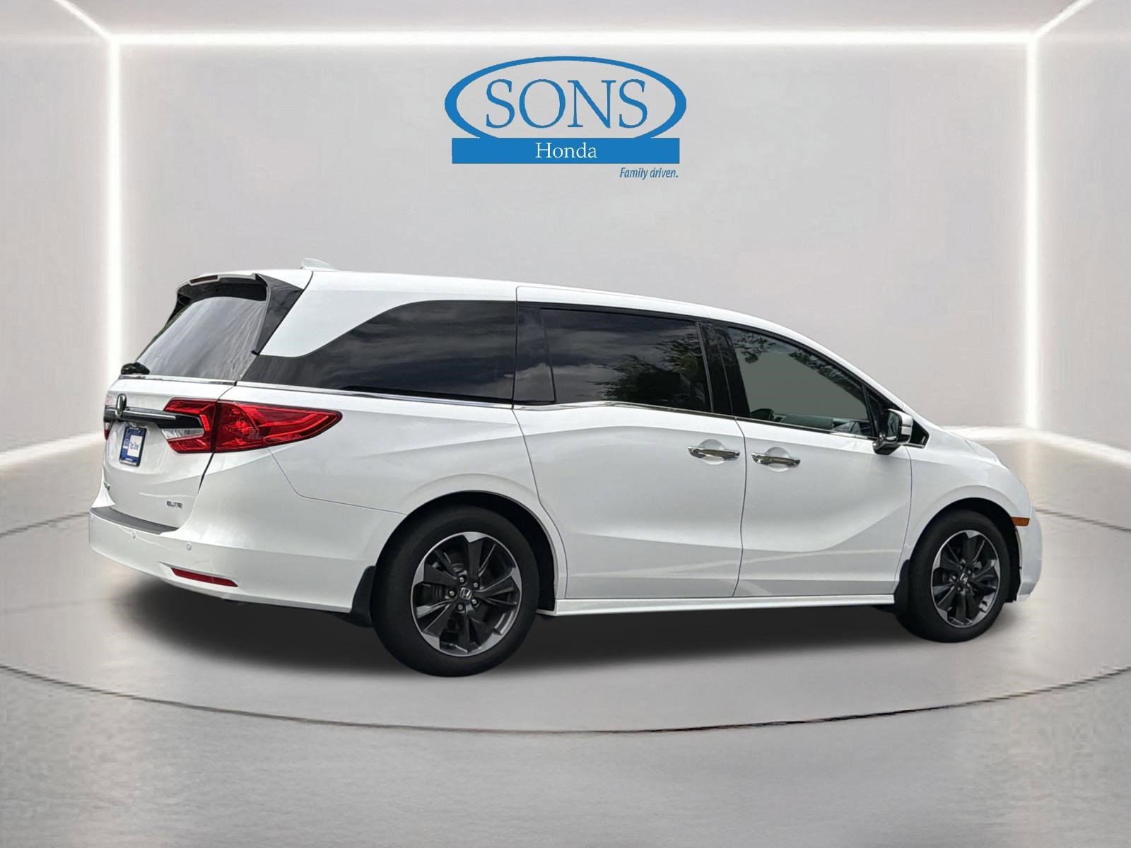 2024 Honda Odyssey Elite - Photo 65
