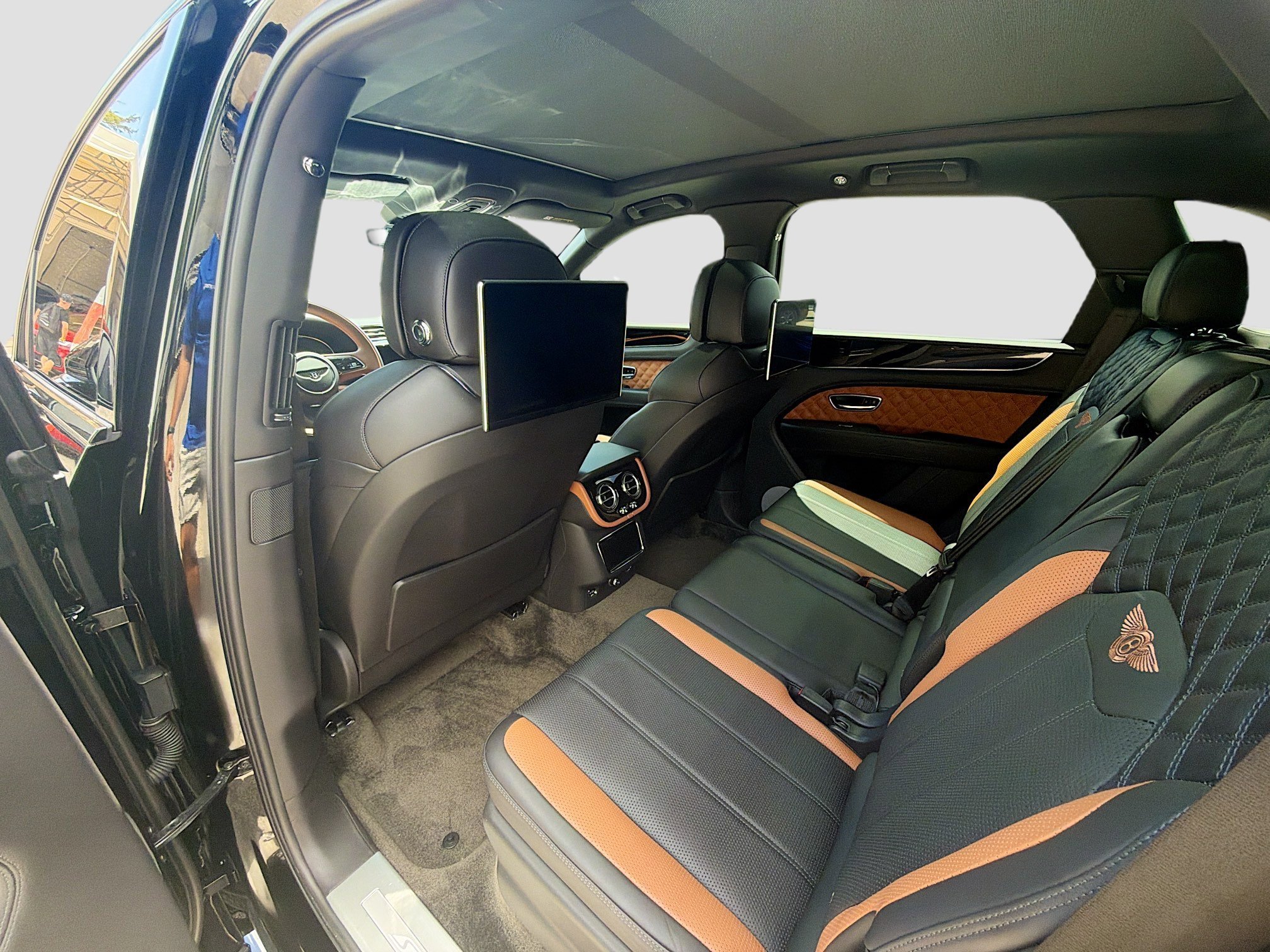 2022 Bentley Bentayga S - Photo 23
