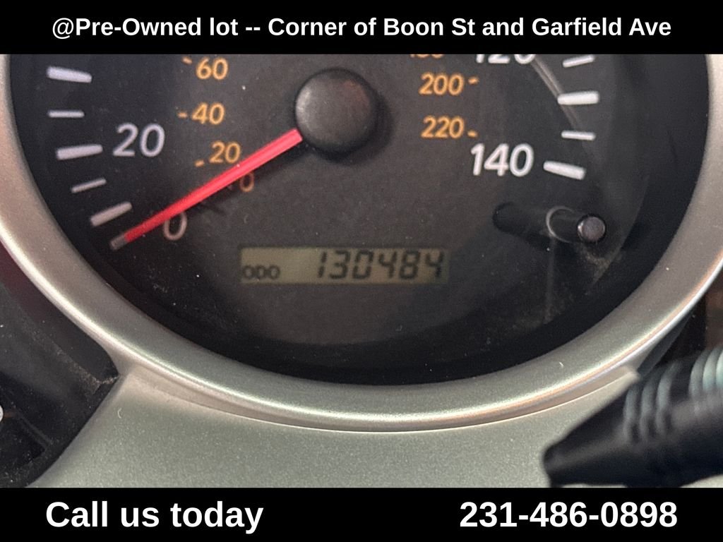 Used 2006  Toyota V6 image 21