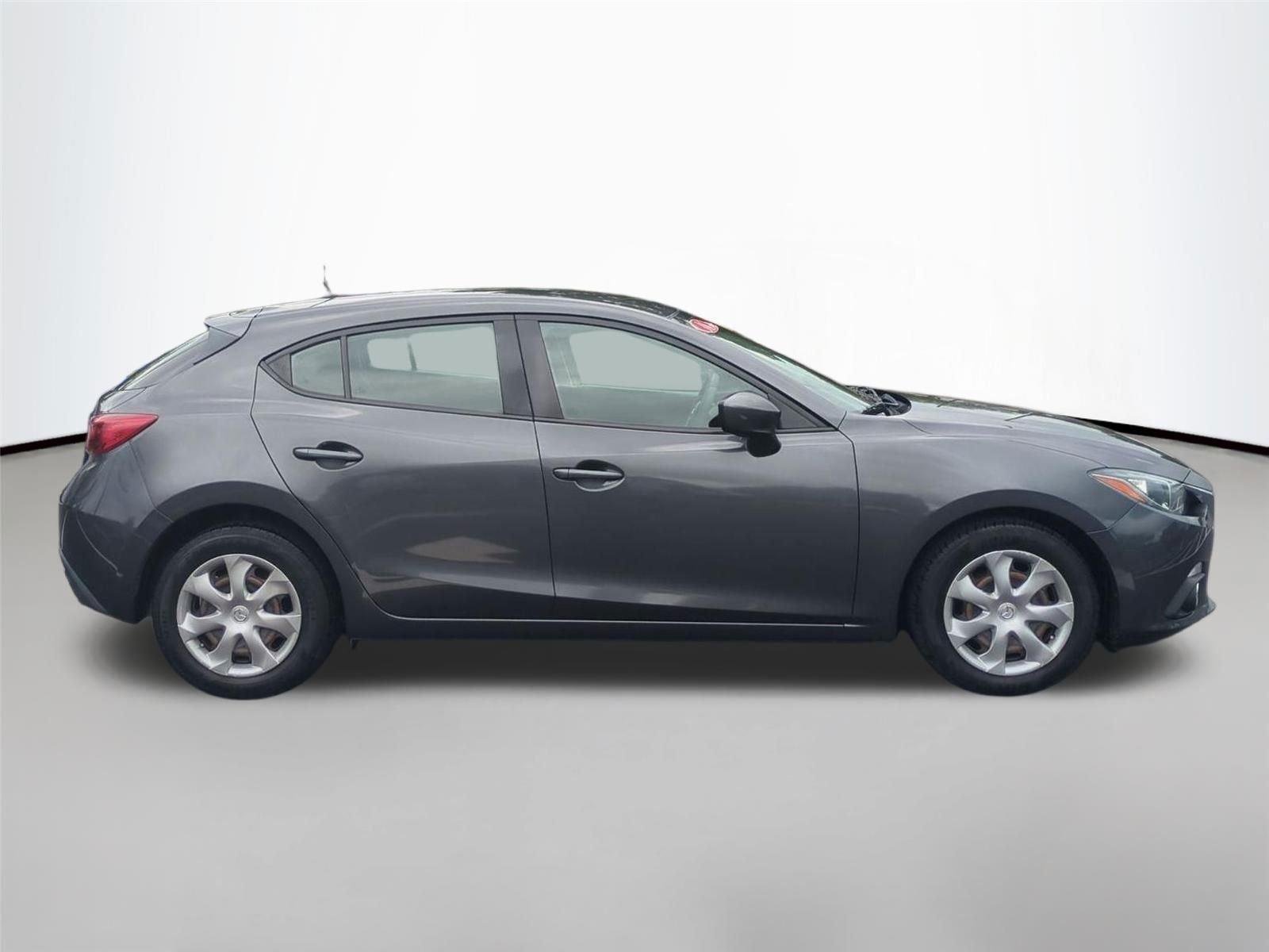 Used 2016 Meteor Gray Mica Mazda i Sport image 15
