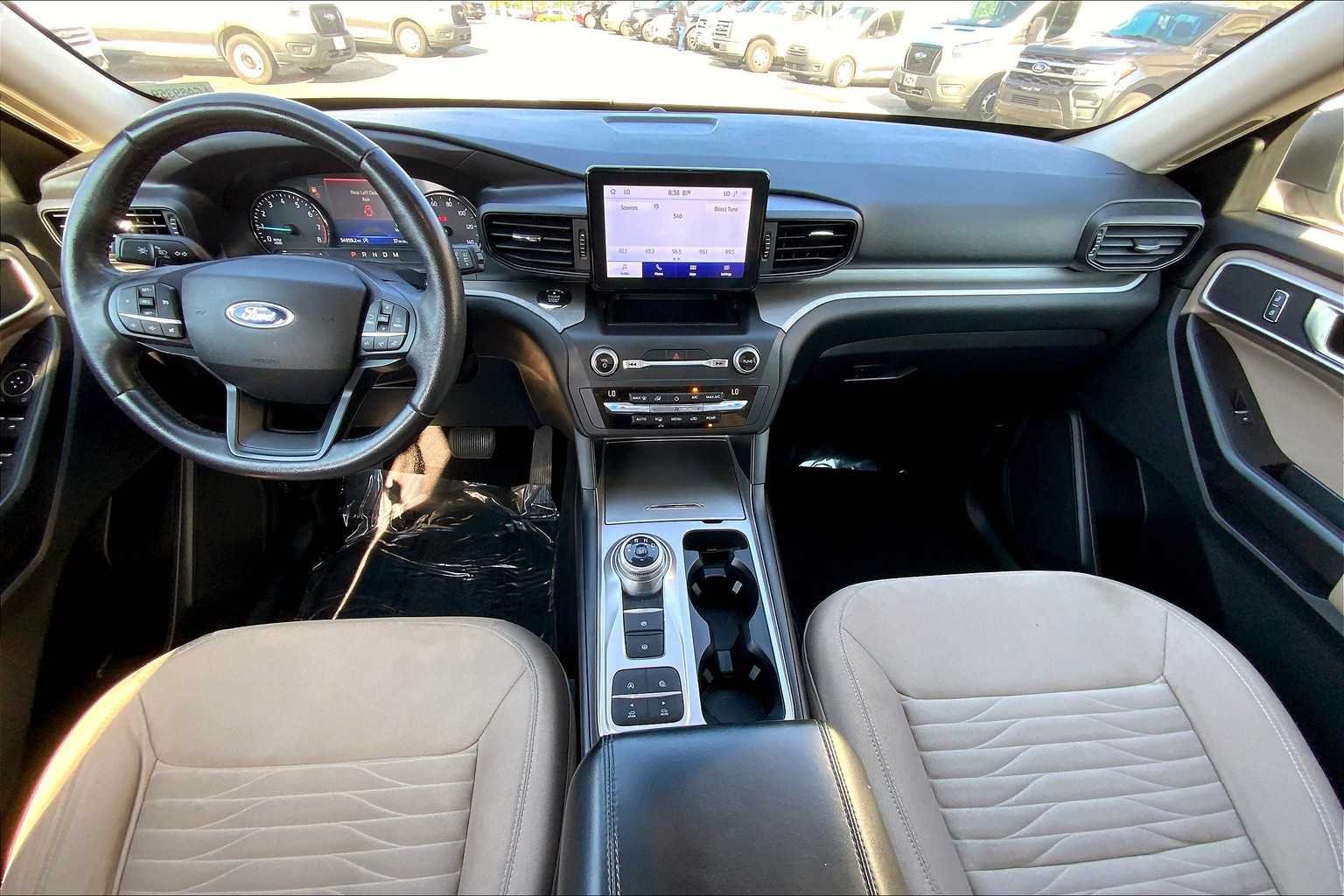 Used 2020 Oxford White Ford XLT image 14