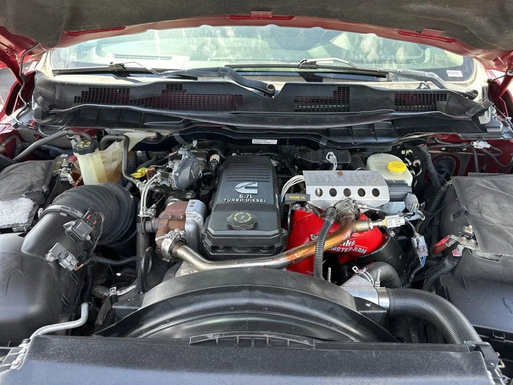 Used 2014 Red Ram Laramie image 8
