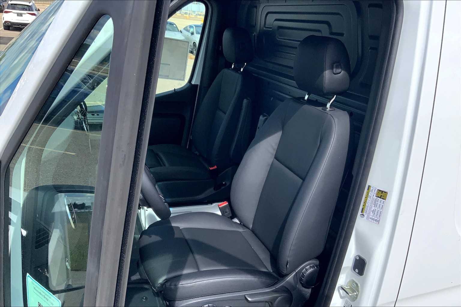 2025 Mercedes-Benz Sprinter Cargo Van Base - Photo 14