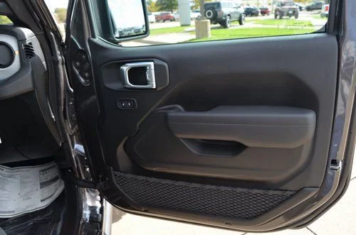 2026 Jeep Wrangler 2-Door Willys - Photo 37