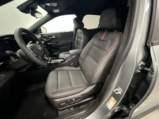 2026 Chevrolet Trax RS - Photo 19