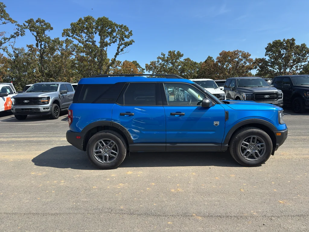 Used 2025 Velocity Blue Metallic Ford Big Bend image 4