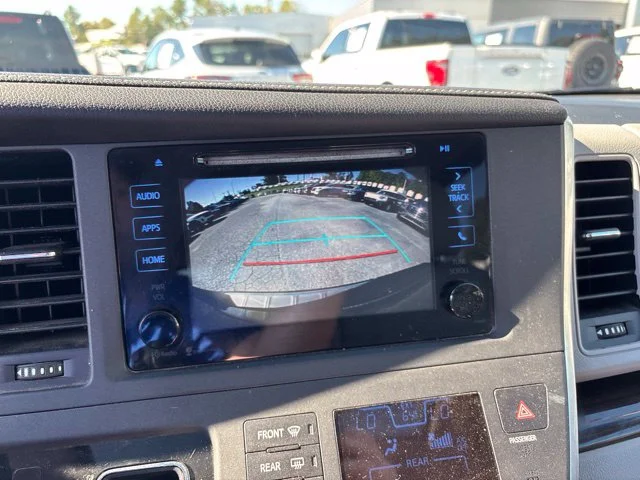 Used 2015 Black Toyota XLE image 16