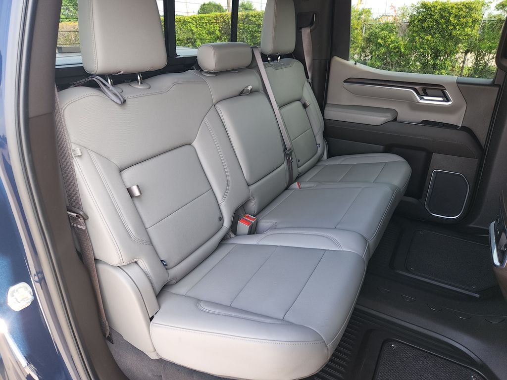 Used 2023 Blue GMC SLT image 14