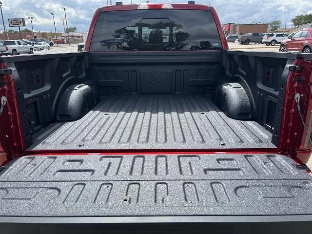 New 2026 Ruby Red Metallic Tinted Clearcoat Ford XLT image 8