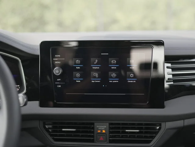 2025 Volkswagen Jetta Sport - Photo 14