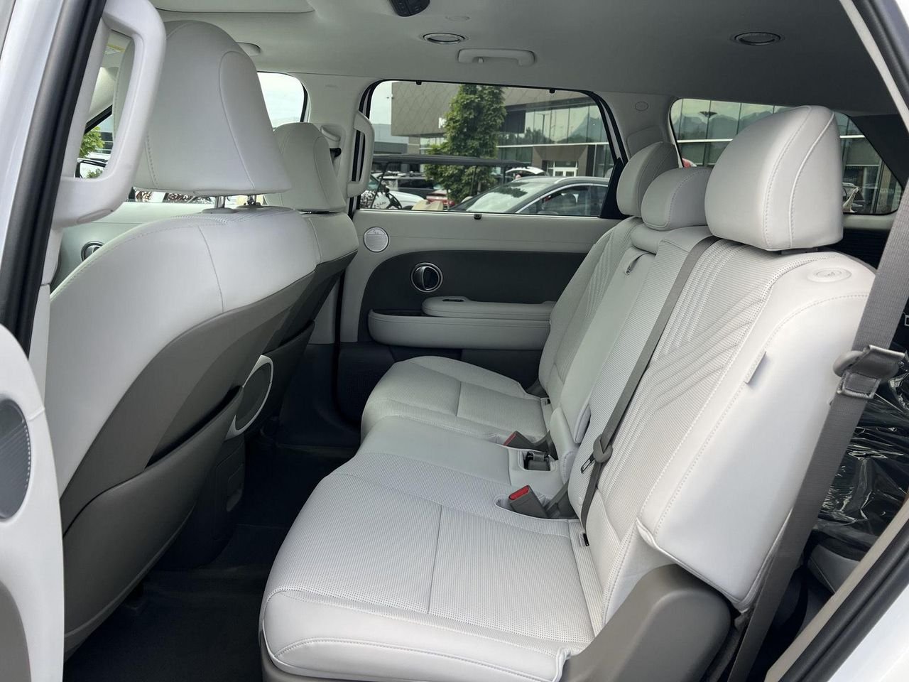 New 2026 Creamy White Pearl Hyundai SEL Premium 8P image 65