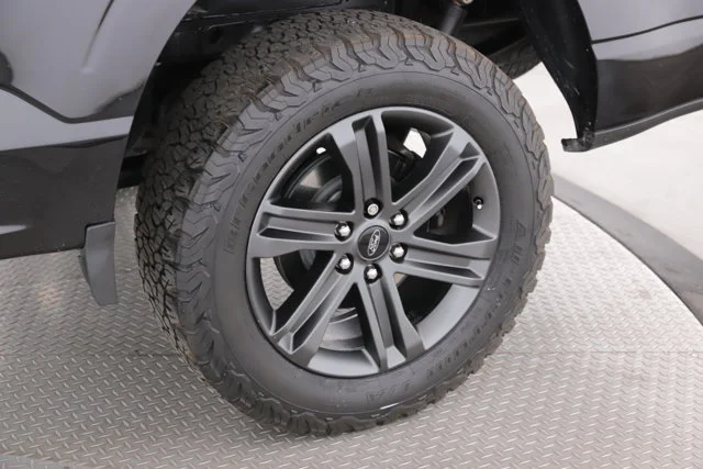 Used 2023 Black Ford XL image 14