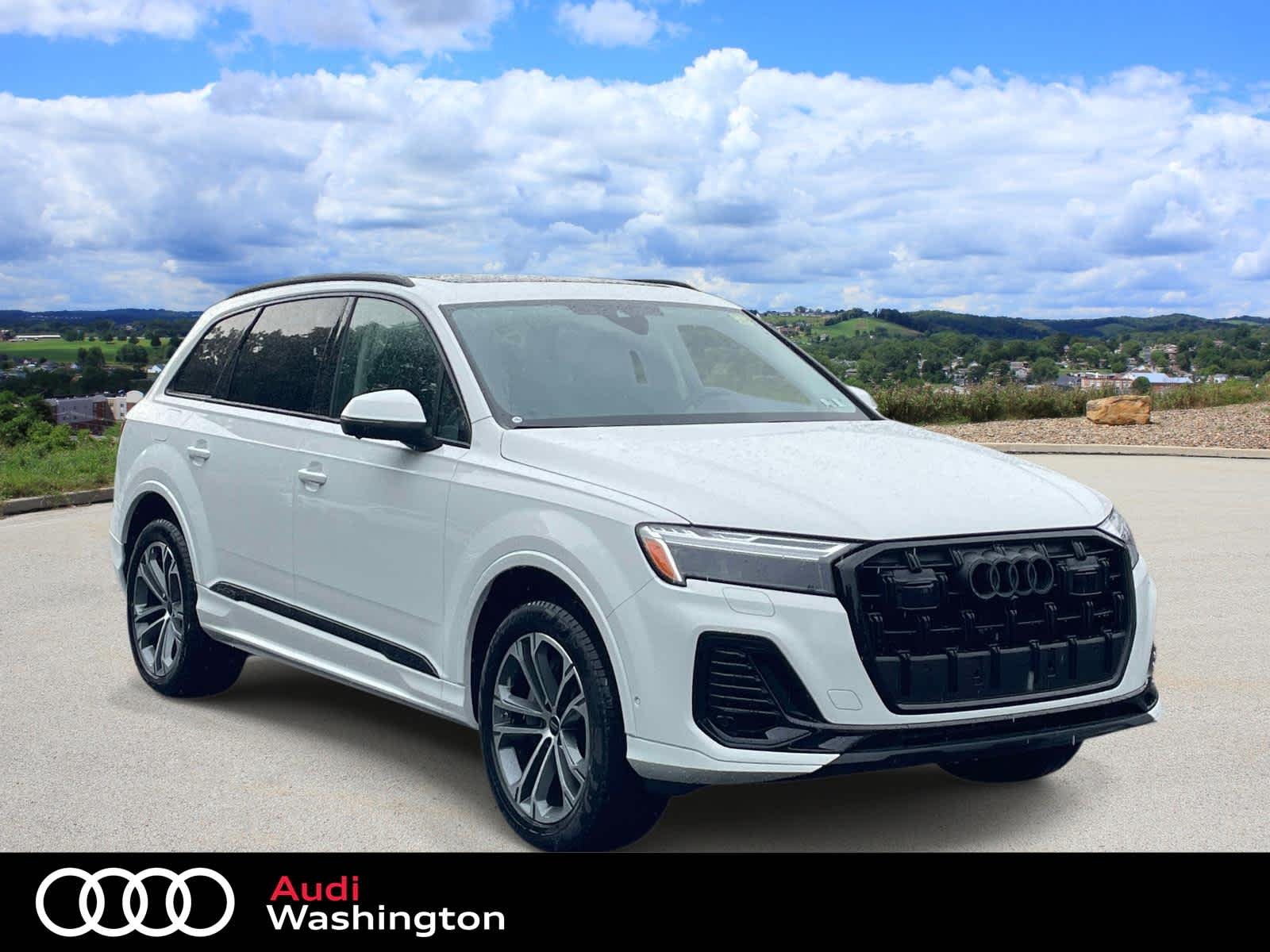 2026 Audi Q7 Premium Plus