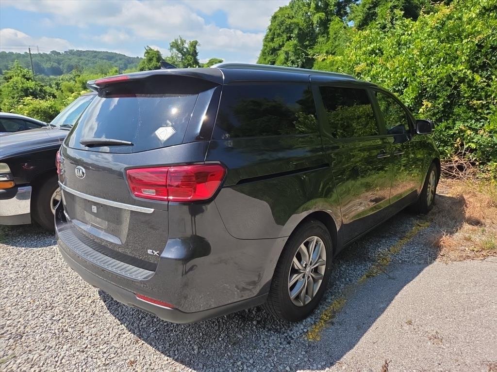 Used 2020 Gray Kia EX image 4