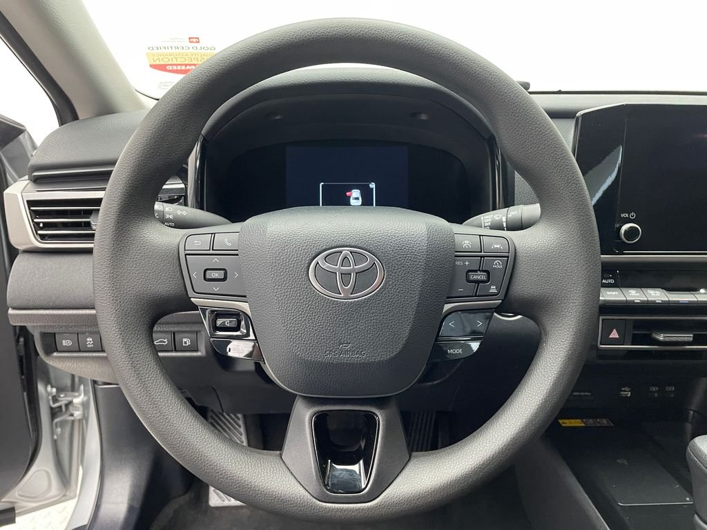 Used 2025 Silver Toyota LE image 20