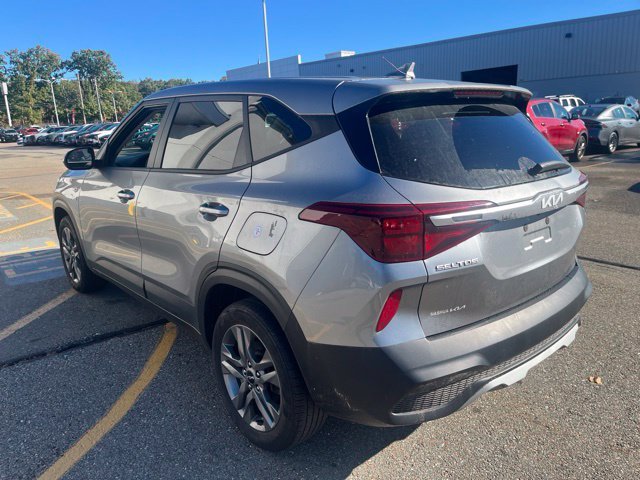 Certified Used 2023 Gray Kia LX image 5