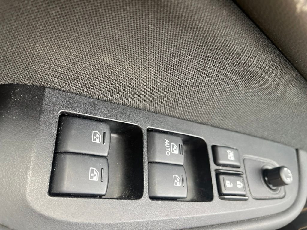 Used 2017 Blue Subaru 2.5i image 25
