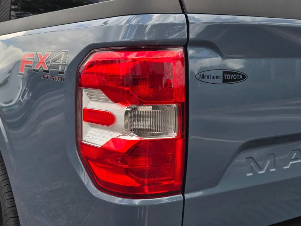 Used 2025 Gray Ford XLT image 11