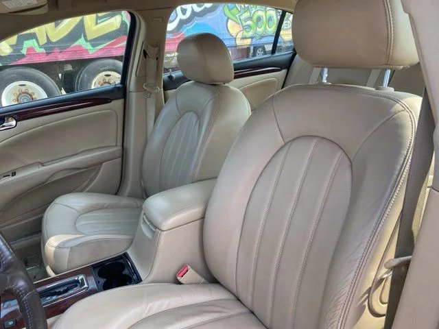 Used 2008 Gold Buick CXL image 13