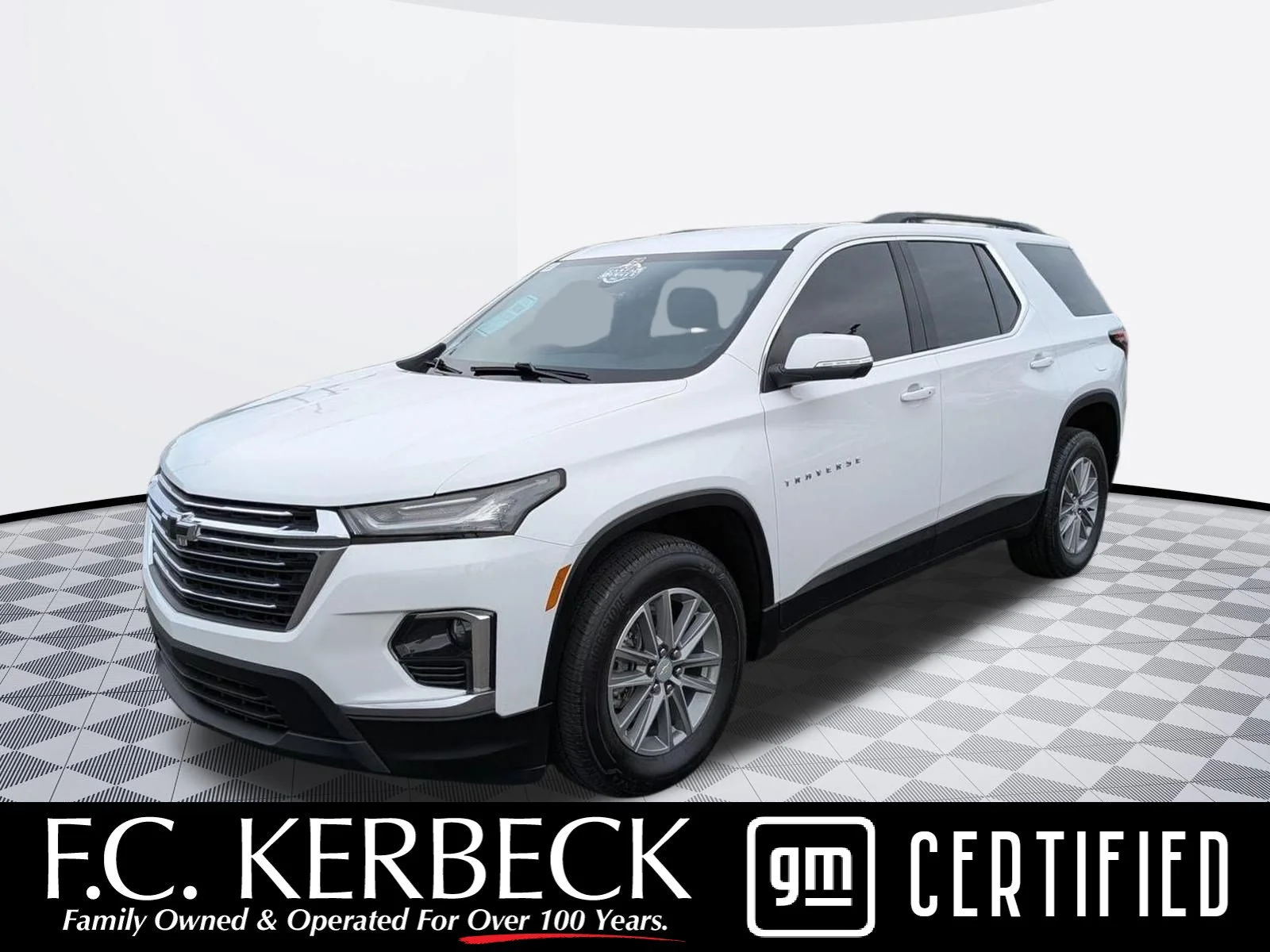 Used 2023 Summit White Chevrolet LT Cloth image 1