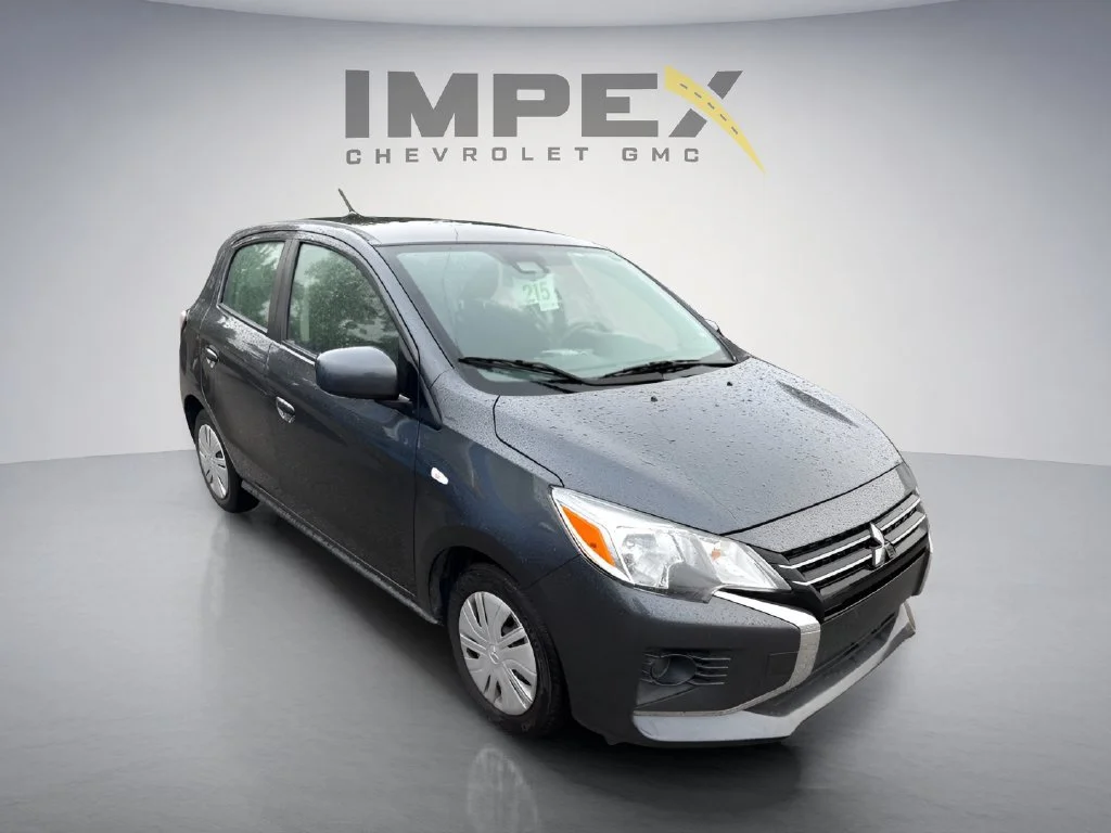 Used 2024 Silver Mitsubishi ES image 7