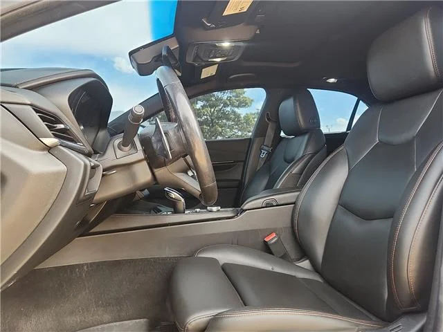 Used 2020 Wave Metallic Cadillac V-Series Rear-wheel Drive image 10