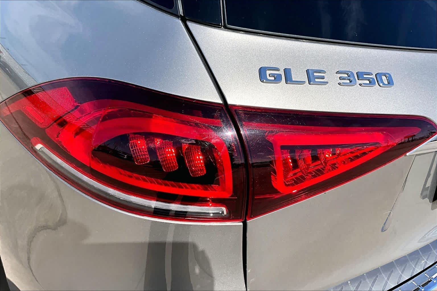 Used 2020 Mojave Silver Metallic Mercedes-Benz GLE 350 image 29