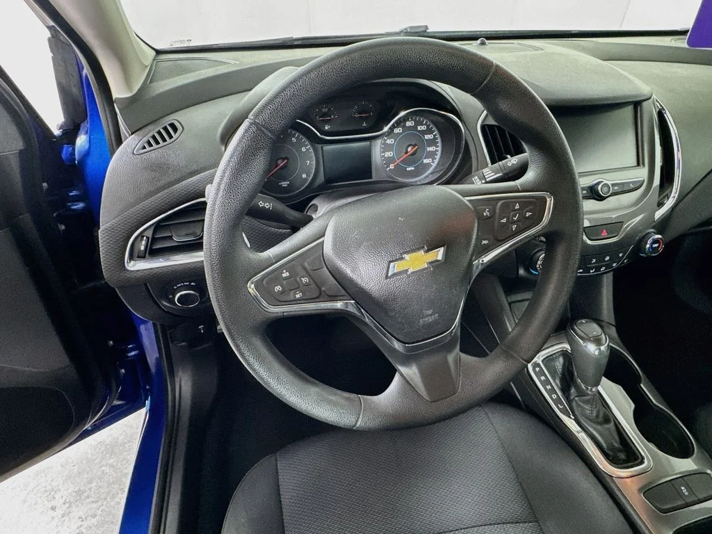 Used 2017 Blue Chevrolet LT image 11