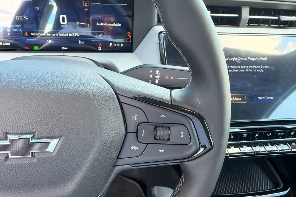 2027 Chevrolet Bolt RS - Photo 14