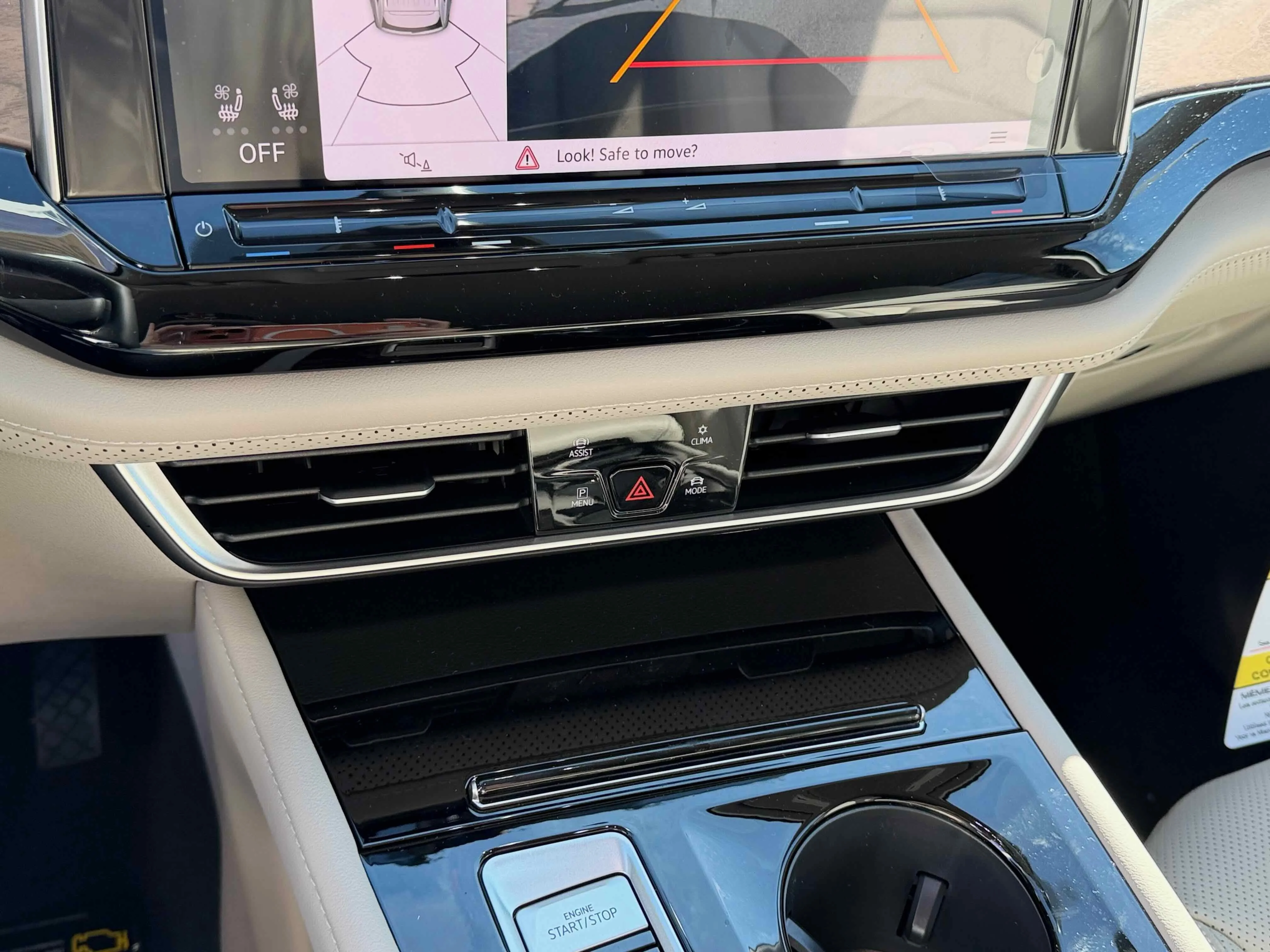 New 2026 Deep Black Volkswagen 2.0T SE w/Technology image 24