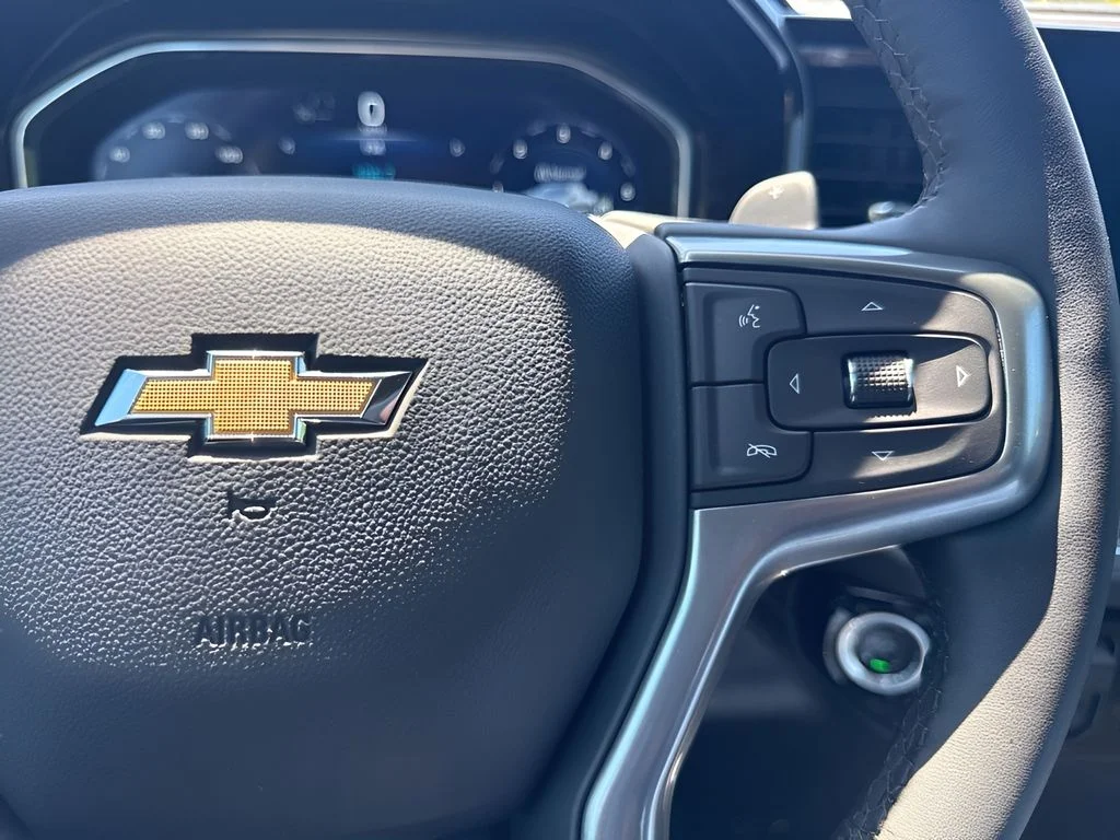 Used 2023 White Chevrolet LTZ image 15