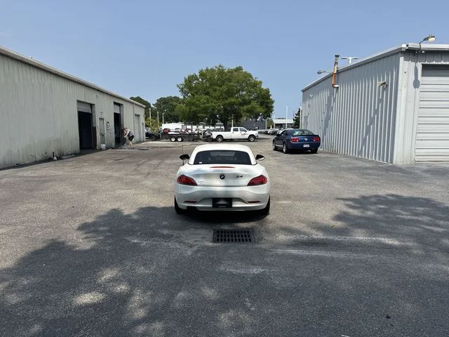 Used 2013 White BMW sDrive28i image 6
