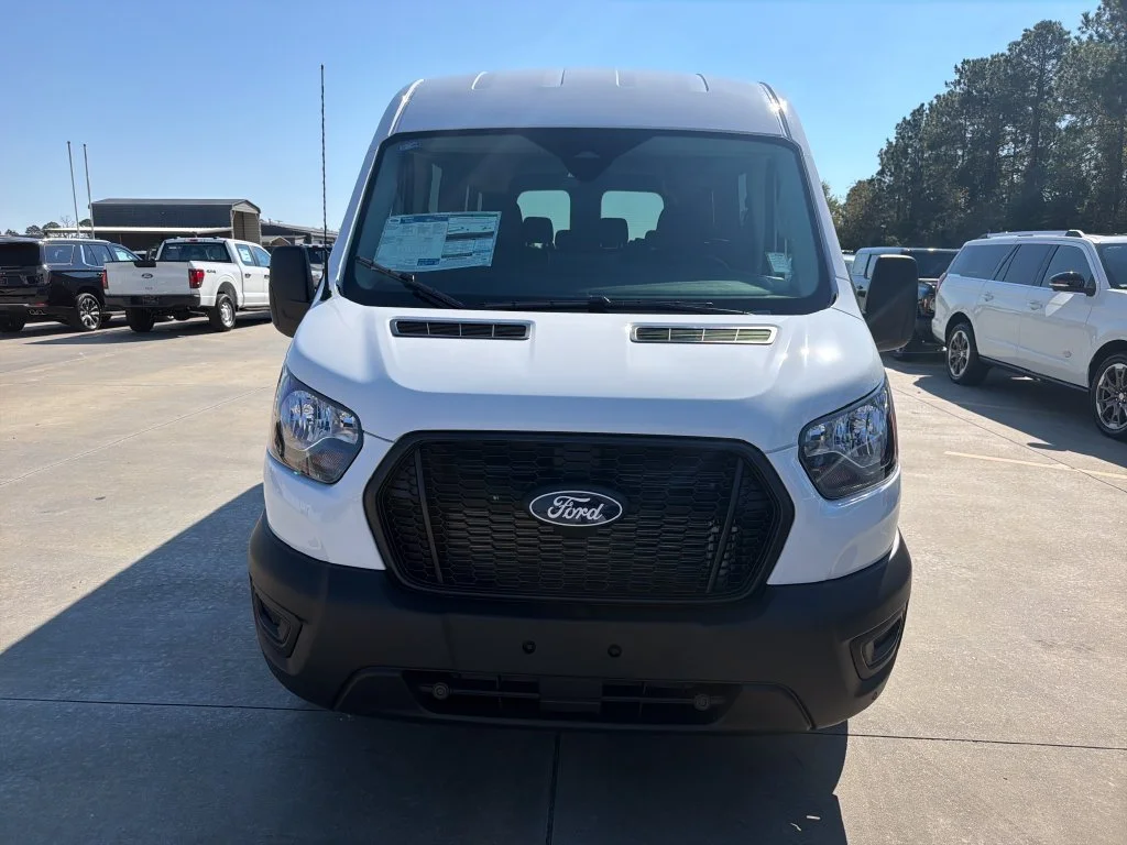 New 2027 Oxford White Ford Passenger Van XL image 3