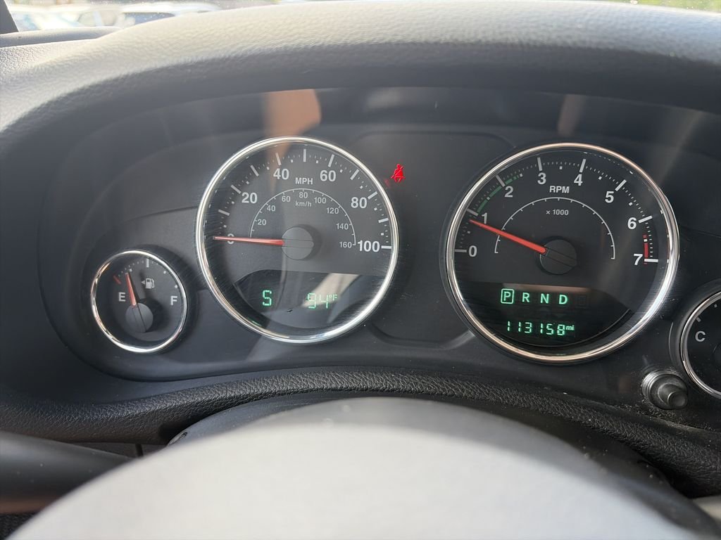 Used 2018 Gray Jeep Unlimited Sport image 32