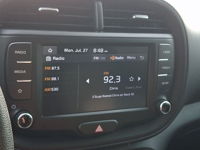 Used 2022 Gray Kia LX image 18