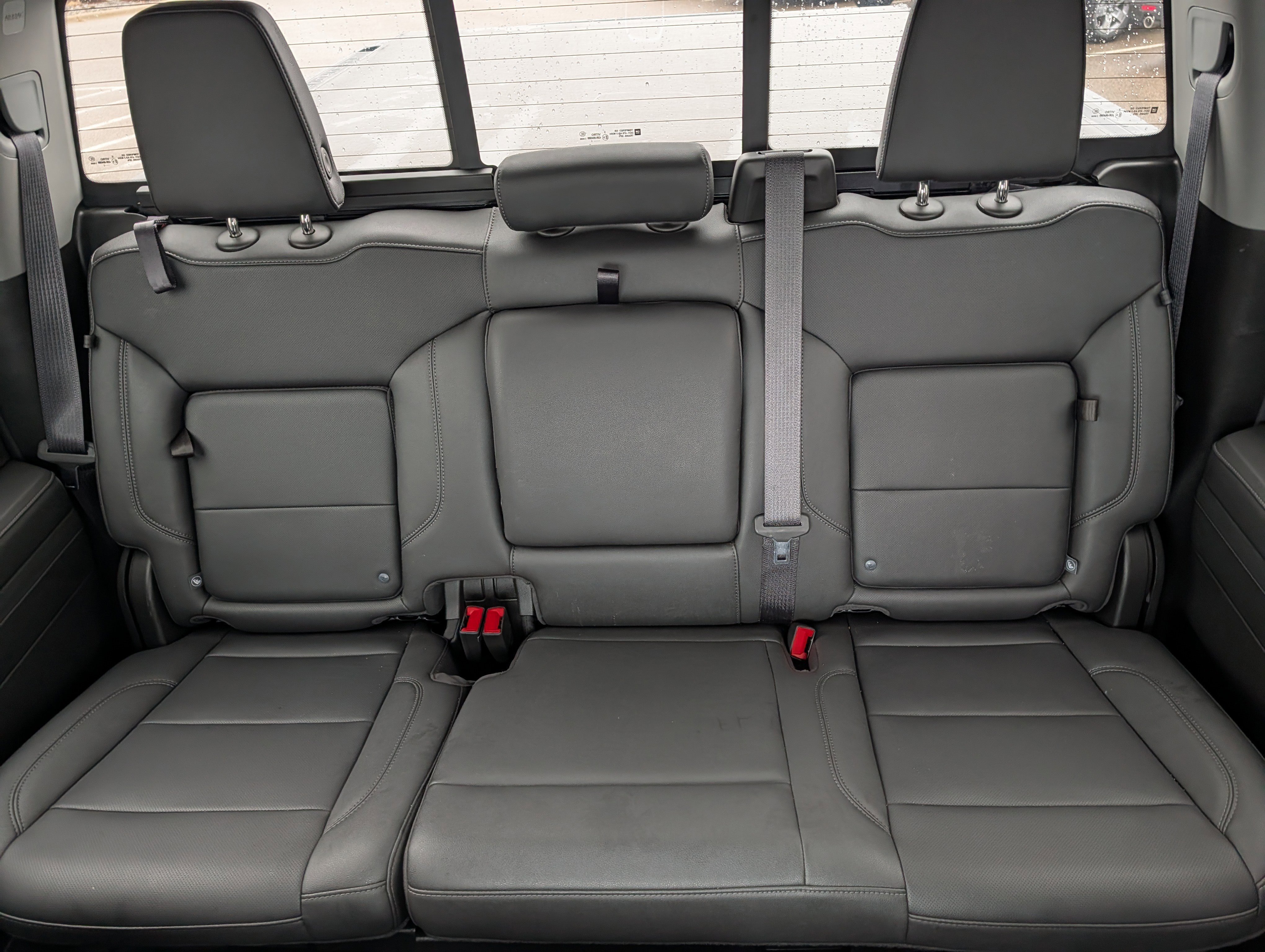 2022 Chevrolet Silverado 1500 LTZ - Photo 13