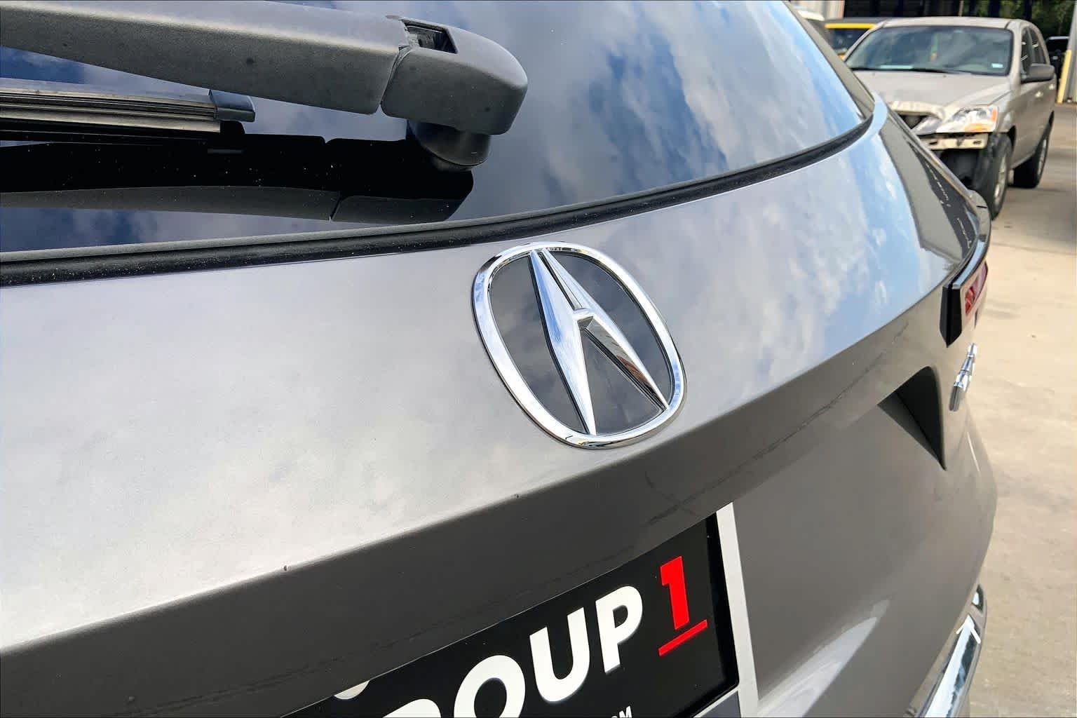 Used 2022 Liquid Carbon Metallic Acura  image 10