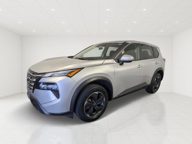 Used 2024 Silver Nissan SV image 3